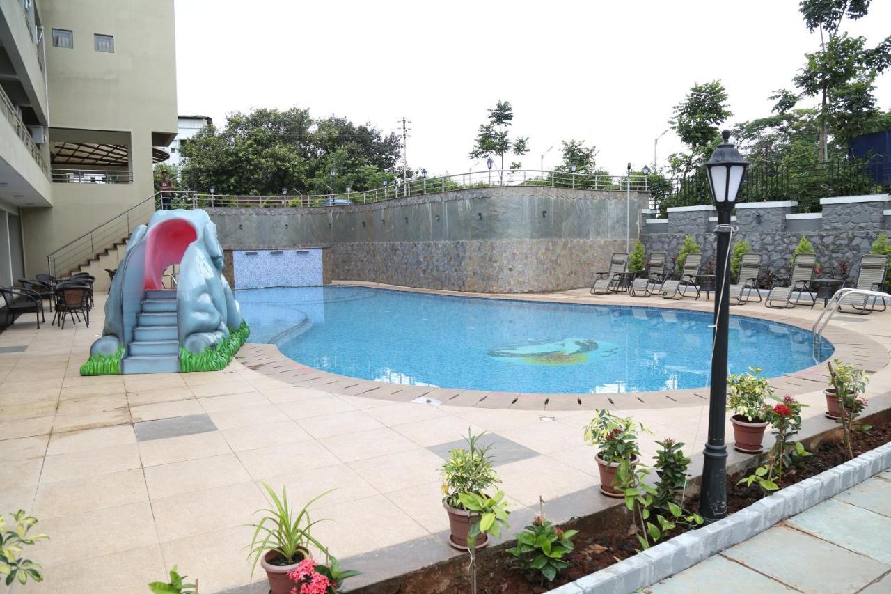 Vits Lonavala Hotel Exterior photo